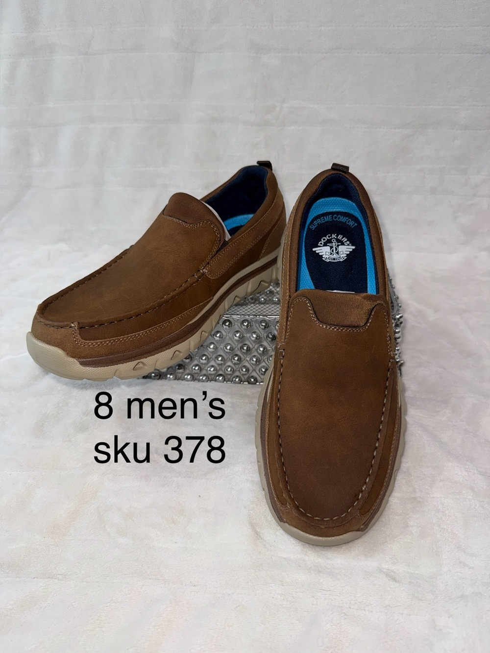 Dockers Cuban Men's 8 or Women’s 9.5 Tan Slip-On Casual Loafer shoes